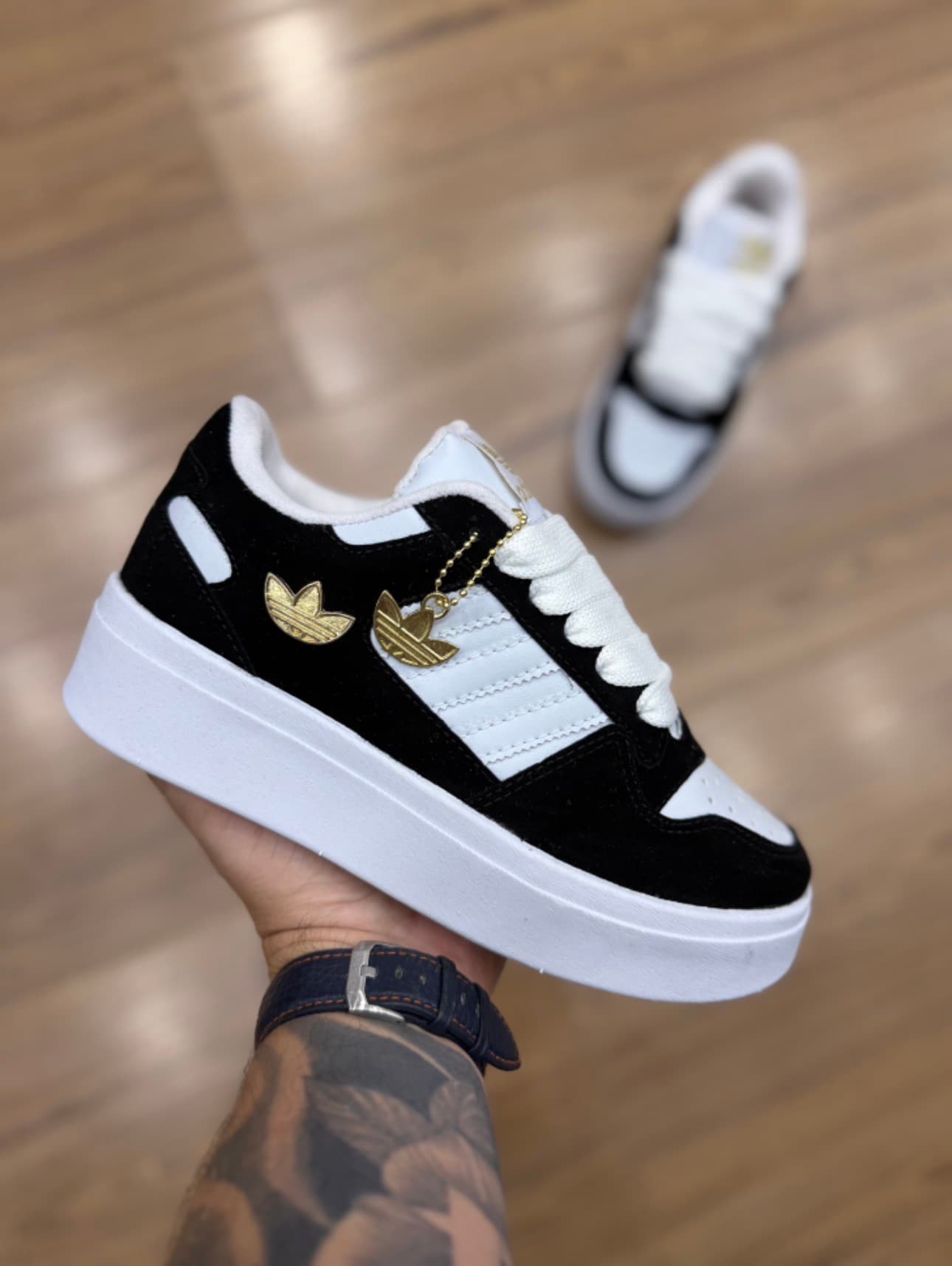 Adidas Bonega Plataforma